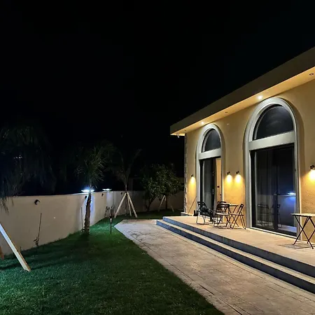 Shehu Guest house Zvernec