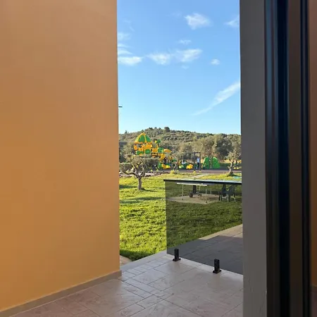 Il Destino ゲストハウス Zverneci