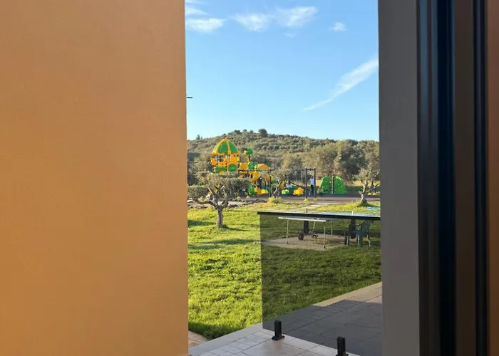 Il Destino ゲストハウス Zverneci